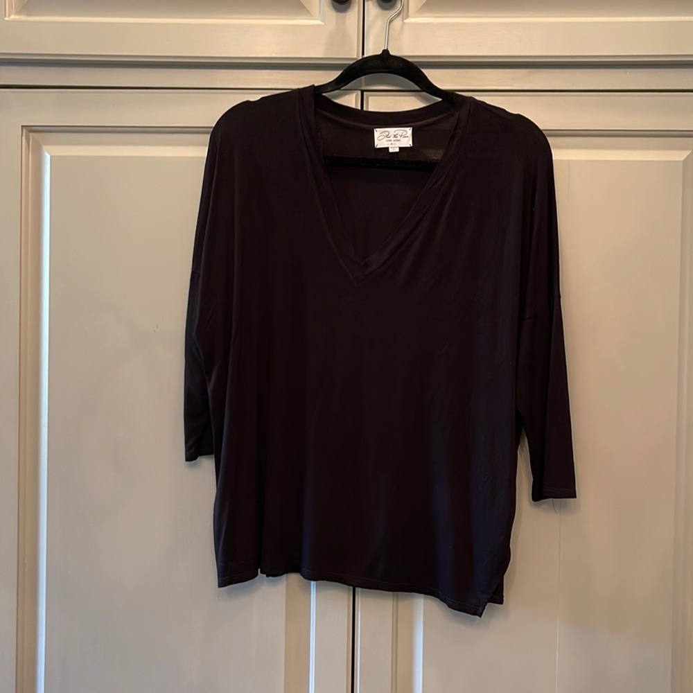 Feel The Piece top.